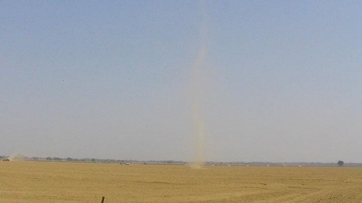 A dust devil in Sacramento Valley, Calif. (Dan Kozlowski/NOAA Photo Library).