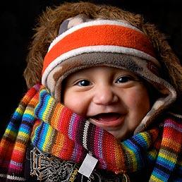 A baby is well dressed in layers to keep warm during winter. (Andrew Vargas, Wikicommon Images)