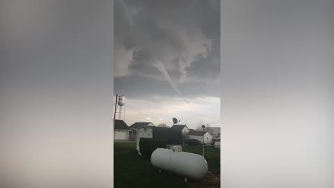 Rope Tornado Touches Down in Rural Iowa