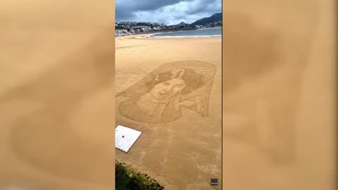 Sand Mural shows Princess Leia and Vader